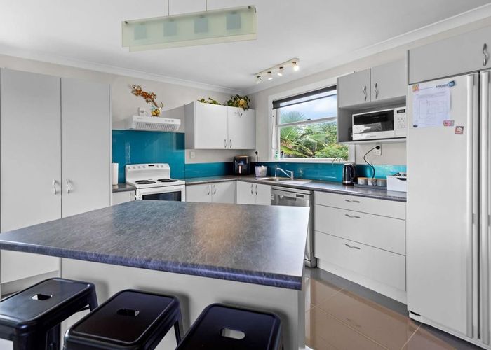  at 28 Mazengarb Road, Paraparaumu Beach, Paraparaumu