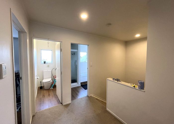  at 2/41 Seabrook Avenue, New Lynn, Waitakere City, Auckland