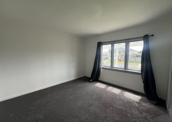  at 11 Seddon Avenue, Papatoetoe, Manukau City, Auckland