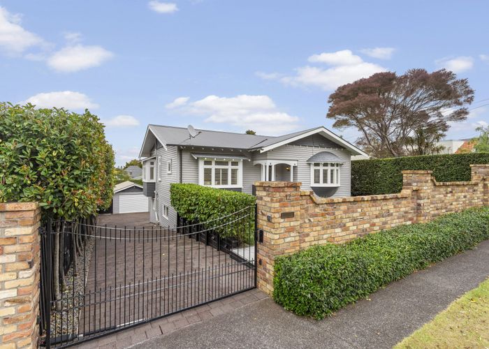  at 12 Fairholme Avenue, Epsom, Auckland