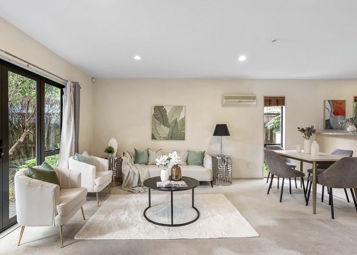  at 1/8 Soljak Place, Mount Albert, Auckland