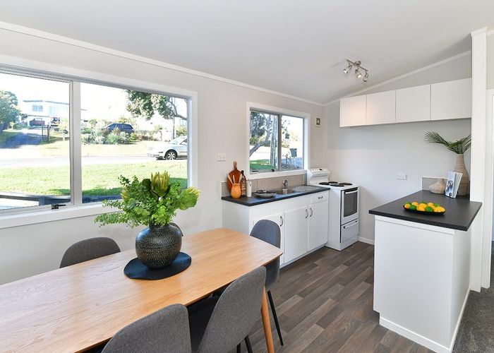  at (Minor)/17 Shakespear Road, Army Bay, Rodney, Auckland