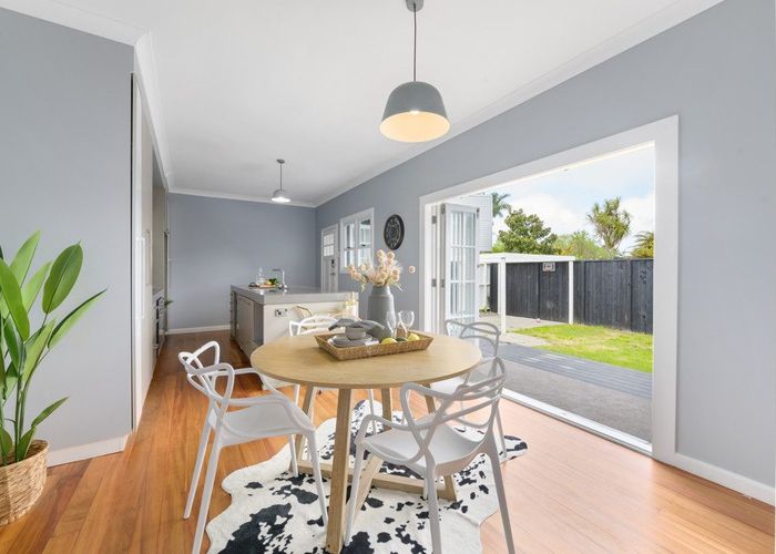  at 1347B Victoria Street, Beerescourt, Hamilton