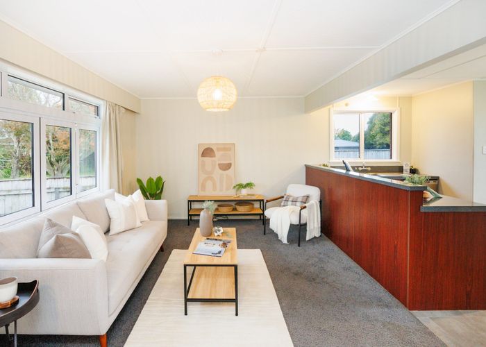  at 8 Austin Place, Awapuni, Palmerston North, Manawatu / Whanganui