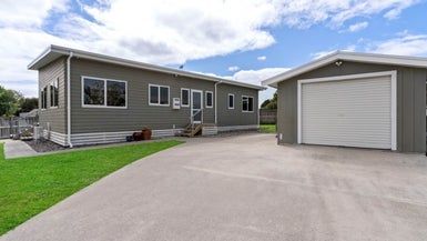  at 13 Ruth Street, Manurewa, Auckland