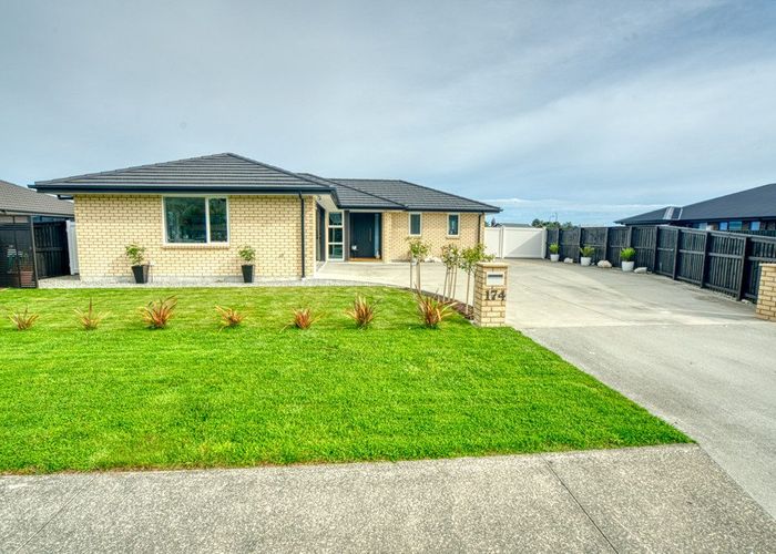  at 174 Coulson Road, Paroa, Grey, West Coast