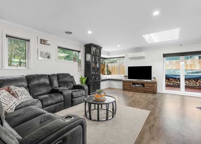  at 15 Rowe Parade, Wainuiomata, Lower Hutt, Wellington