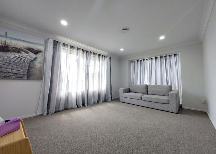  at 4/57 Whitford Road, Howick, Manukau City, Auckland