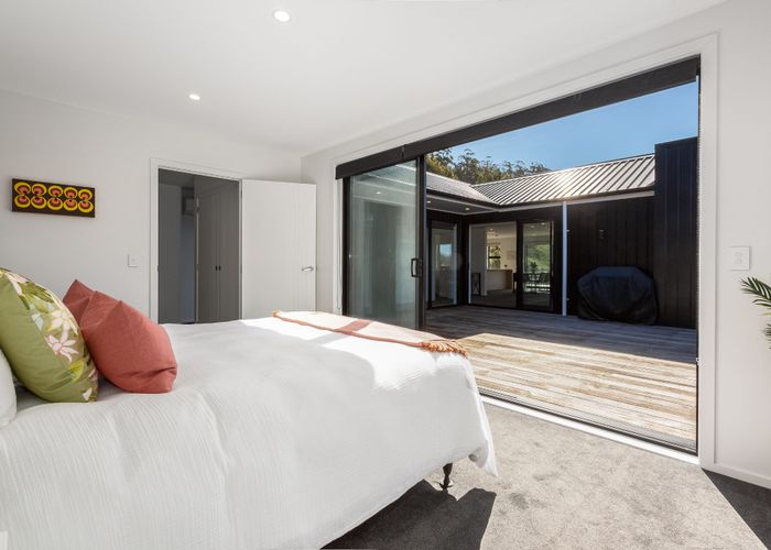  at 59 Banks Boulevard, Whitby, Porirua