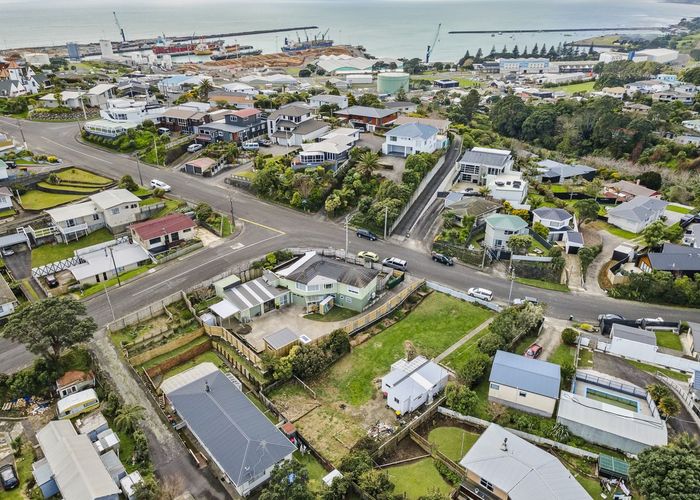  at 3 Scott Street, Moturoa, New Plymouth