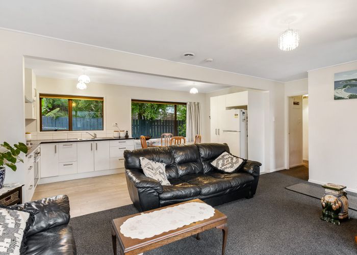  at 26 Frobisher Way, Clendon Park, Auckland