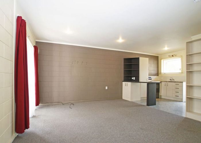  at 2/110 Firth Street, Hamilton East, Hamilton, Waikato