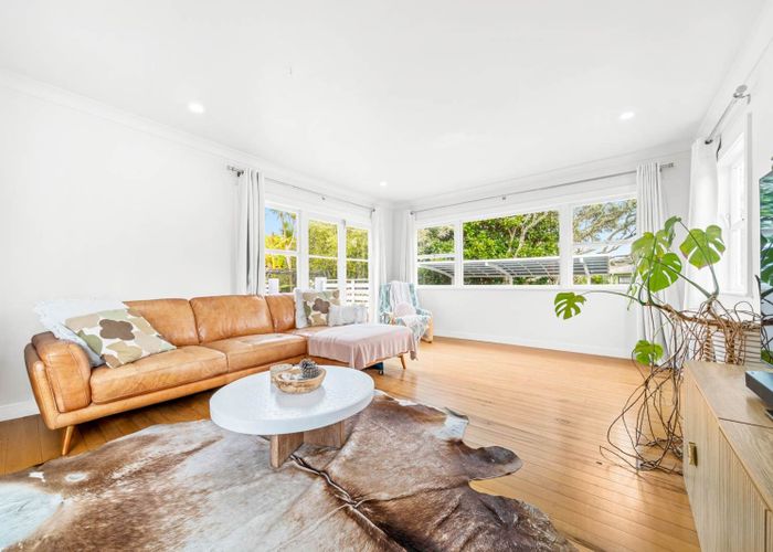  at 21 Sylvia Road, Hillcrest, North Shore City, Auckland