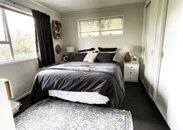  at 49 Sunline Avenue, Massey, Auckland