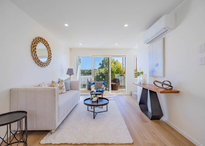  at 5/18 Ludlow Terrace, Glenfield, North Shore City, Auckland