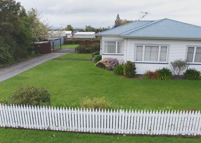  at 42 Wakefield Street, Featherston