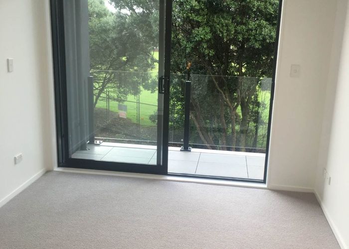 For rent 79/8 Thompson Park Road, Mount Wellington, Auckland City