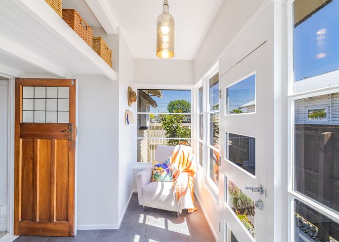  at 74 Selwyn Street, Somerfield, Christchurch City, Canterbury