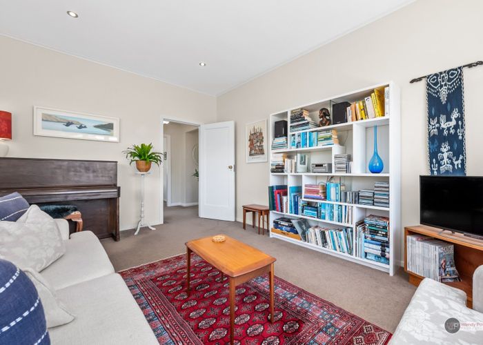  at 49 Trafalgar Street, Waterloo, Lower Hutt
