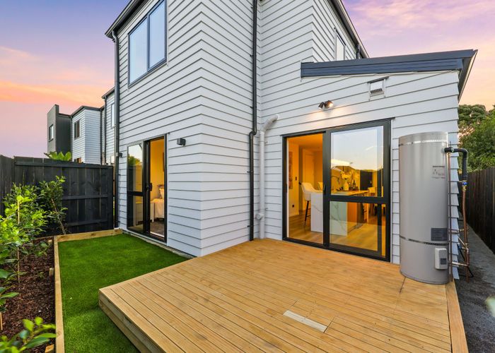  at 15D Wilbur Place, Sunnyhills, Manukau City, Auckland