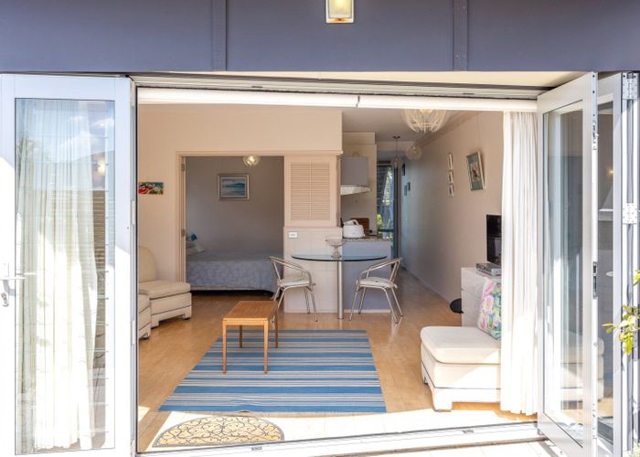  at 6/136 Ocean View Road, Waiheke Island, Auckland