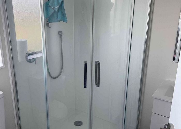  at 27 Lemon Tree Lane, Flat Bush, Manukau City, Auckland