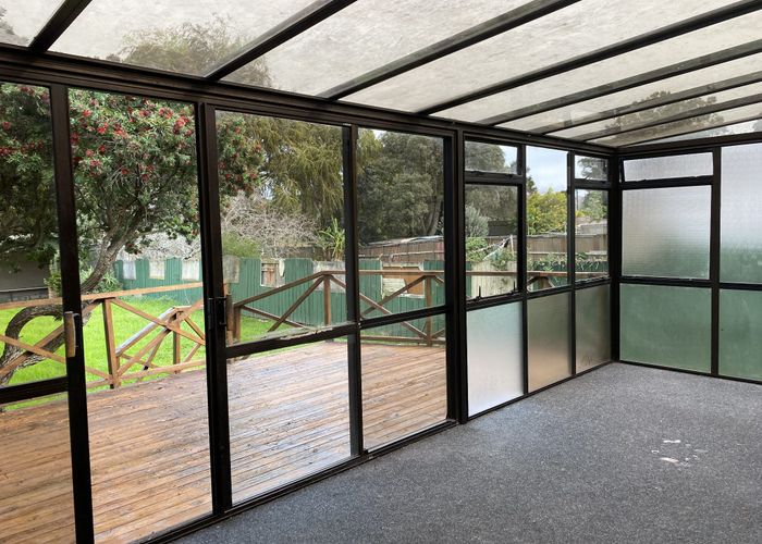  at 11 Gifford Avenue, Mount Roskill, Auckland City, Auckland