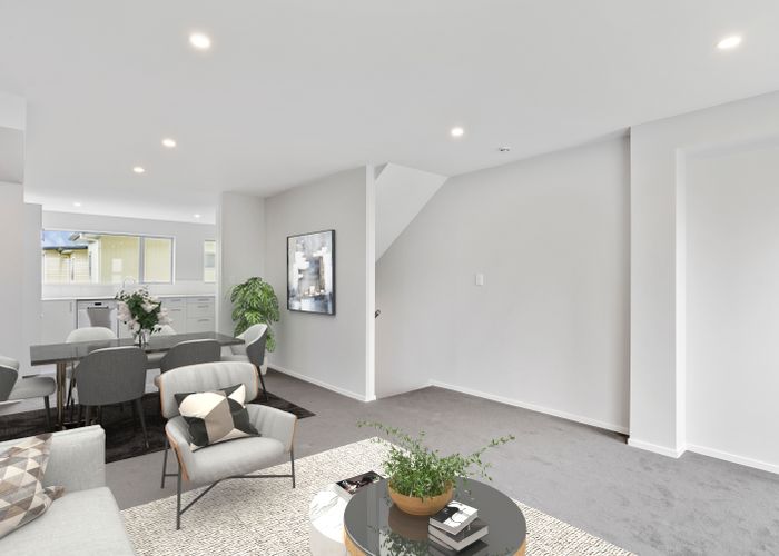  at 3/11 Ray Small Drive, Papakura, Auckland