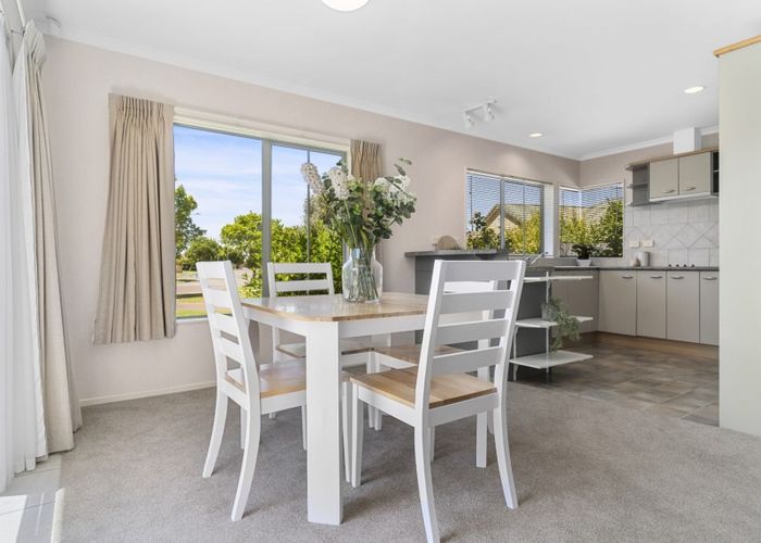  at 14 Mcleod Place, Papamoa Beach, Papamoa