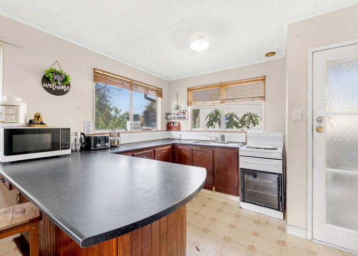  at 53 Kindergarten Drive, Conifer Grove, Papakura, Auckland