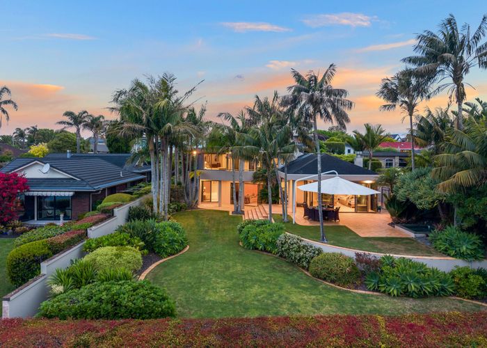  at 37 Clyside Avenue, Half Moon Bay, Manukau City, Auckland