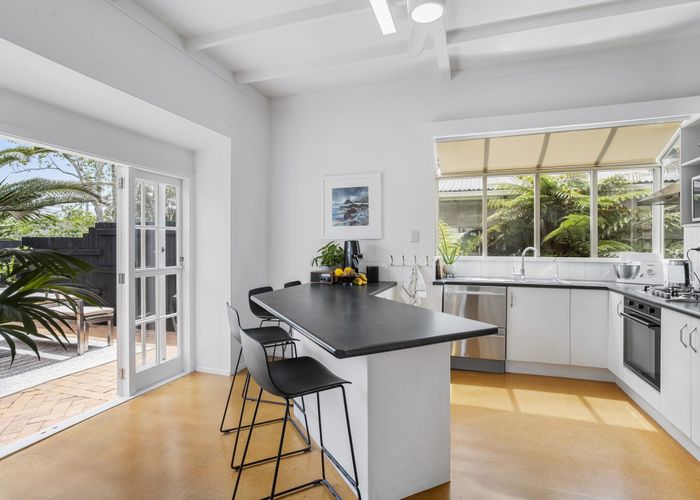  at 5 Linwood Avenue, Mount Albert, Auckland