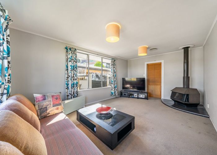  at 20 Blueberry Grove, Timberlea, Upper Hutt