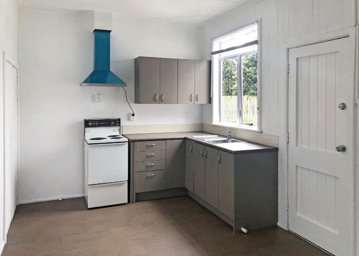  at 2/5 Gilmour Street, Gonville, Whanganui, Manawatu / Whanganui