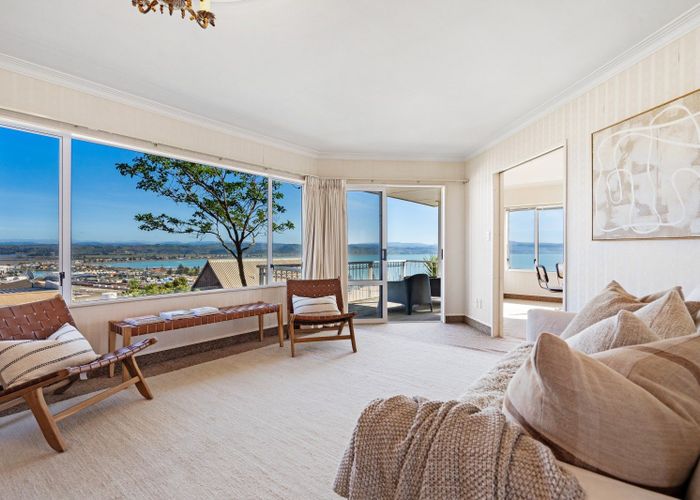  at 19 Roslyn Road, Bluff Hill, Napier