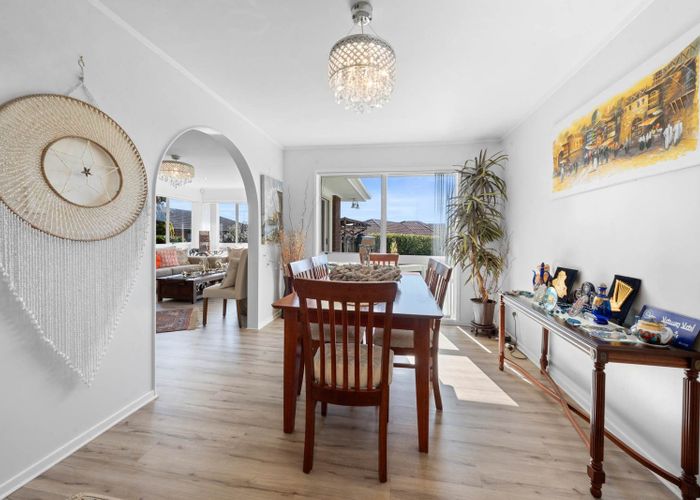  at 13 Carriage Close, Northpark, Manukau City, Auckland