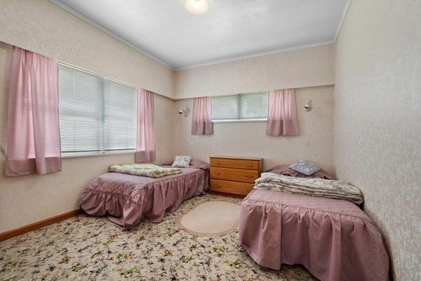  at 11 Charles Crescent, Beerescourt, Hamilton