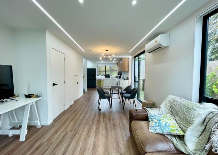  at 6/7 Broadview Place, Howick, Manukau City, Auckland