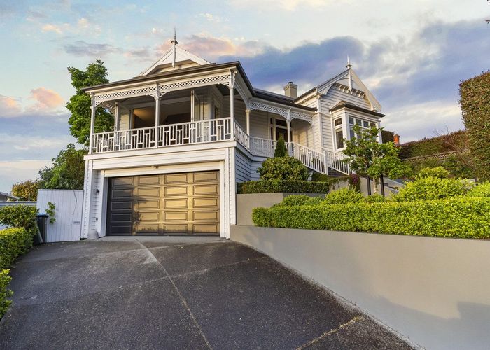  at 27 Takutai Street, Parnell, Auckland