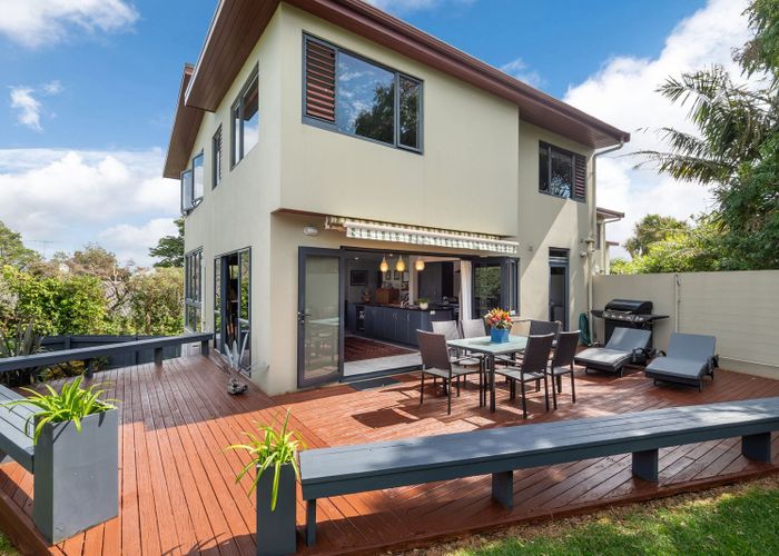  at 3/71 Pupuke Road, Northcote, North Shore City, Auckland