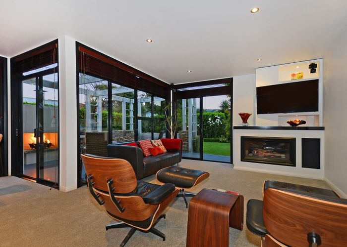  at A/87 Waterloo Road, Hutt Central, Lower Hutt