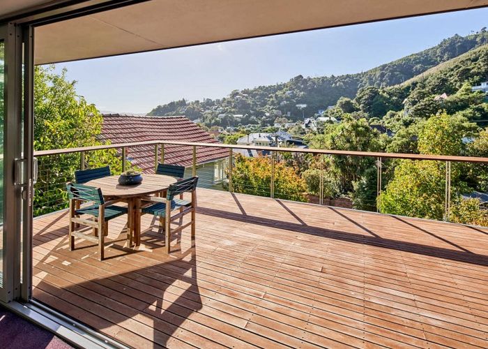  at 11A Pitoitoi Road, Days Bay, Lower Hutt