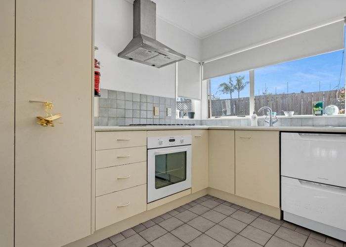  at 678D Te Atatu Road, Te Atatu Peninsula, Auckland