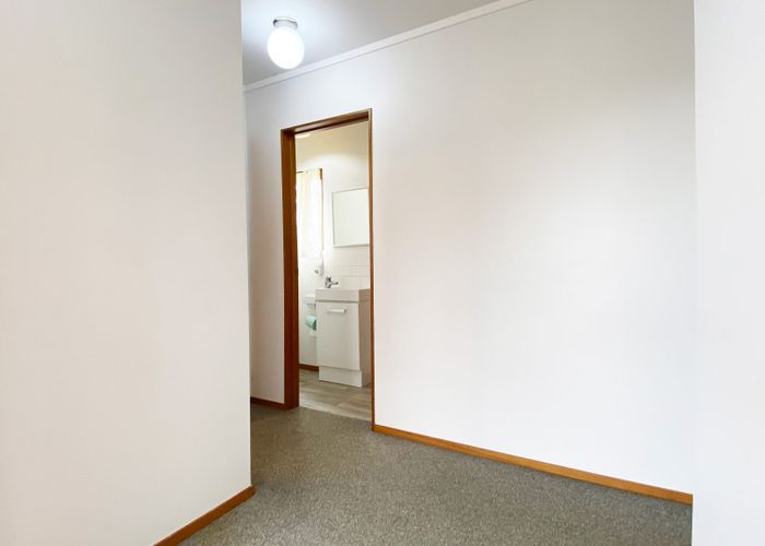  at 49 Chivalry Road, Glenfield, Auckland