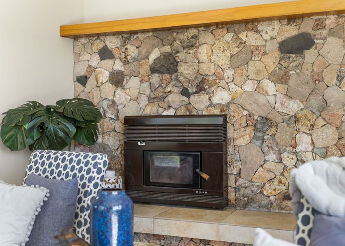  at 73 Andrew Road, Howick, Manukau City, Auckland