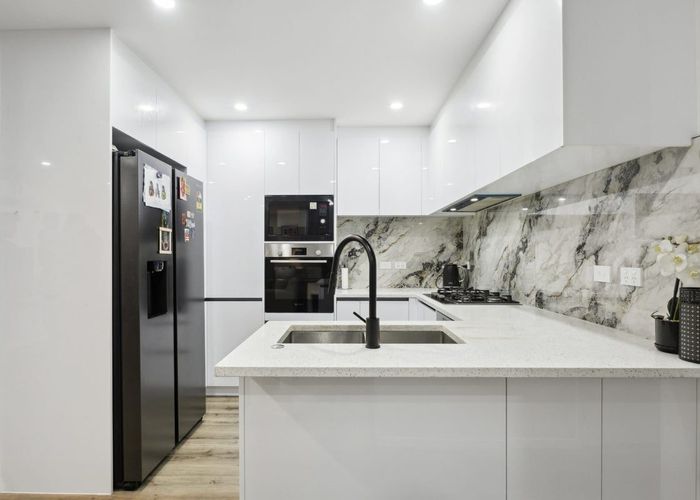  at 43F Beach Road, Pahurehure, Papakura, Auckland