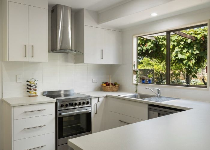  at 9 Rosemary Place, Katikati, Katikati