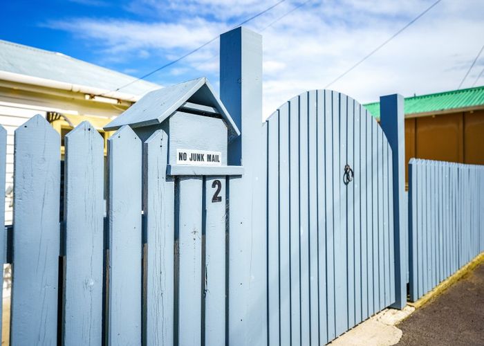  at 2 Hawea Street, Ravensbourne, Dunedin
