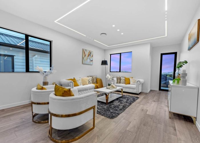  at 12  Glann Lane, Flat Bush, Manukau City, Auckland