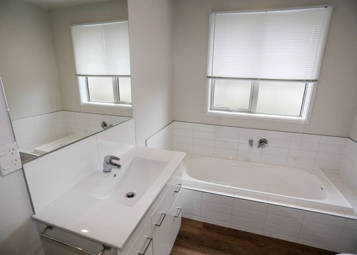  at 72b Burwood Road, Burwood, Christchurch City, Canterbury